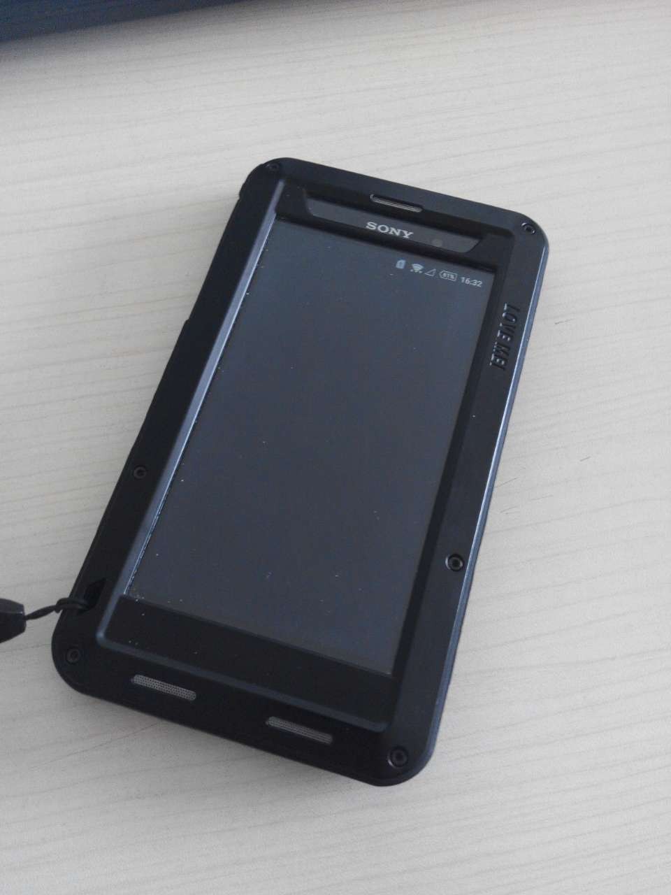 18815i6f0bd2a791bbdf36.jpg Écran Xperia Z1 après mise à jour Android 5.0