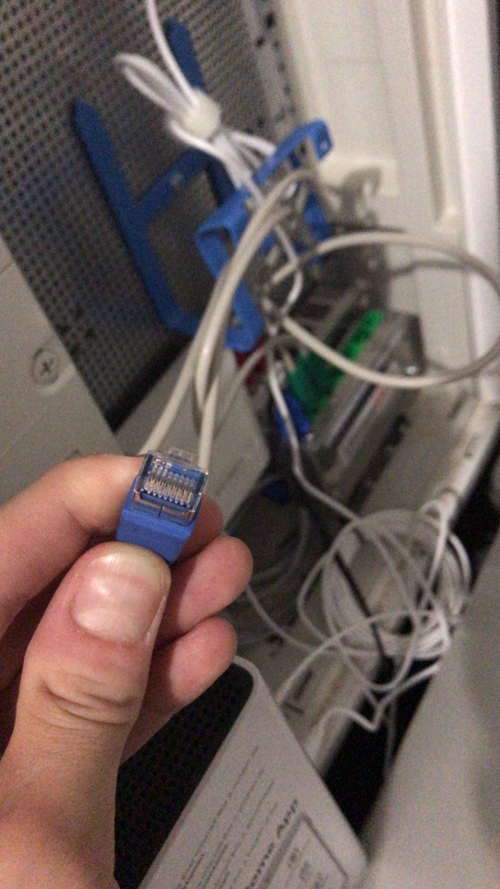 34292i7997205da5d1172c.jpg 4 Drähte?